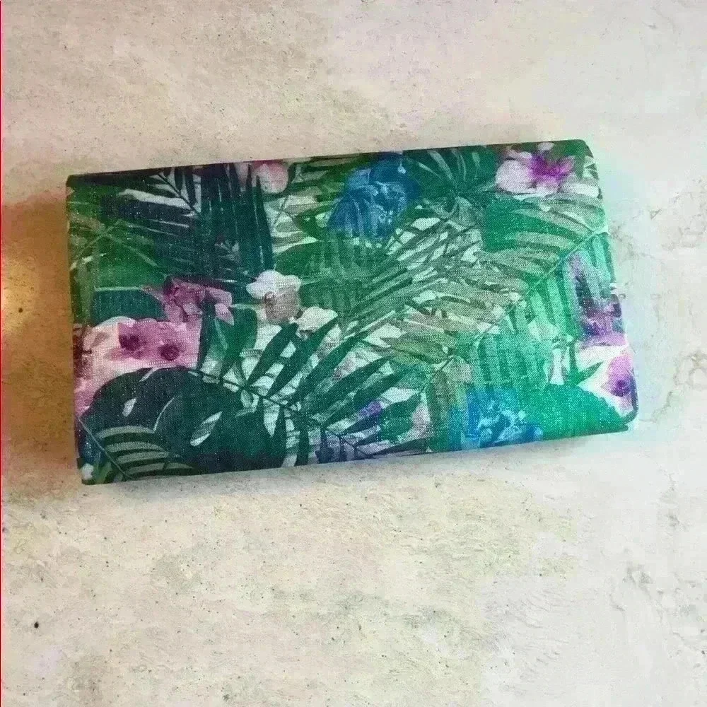 Jessica McClintock Clutch w/ shoulder chain - Picture 4 of 6